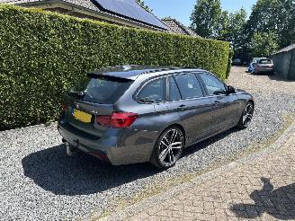 BMW 3-serie Touring 318i M sport edition HUD TREKH?AAK picture 3