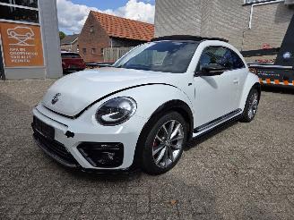 Voiture accidenté Volkswagen Beetle 2.0 TSI DSG EXCLUSIVE DUNE LICHTE PLAATSCHADE UNIEKE AUTO 107855 KM 2017/1