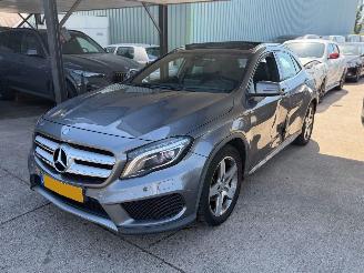 Avarii autoturisme Mercedes Cla-klasse 200d AMG LINE PANO NAP 2016/7