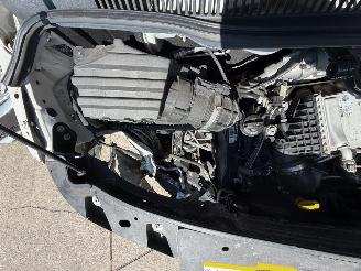 Volkswagen Transporter BULLI 2.0 TDI L1H1 28 4 MOTION NAP picture 22