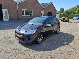 damaged passenger cars Citroën C3 1.2 vti  82pk 2014/3
