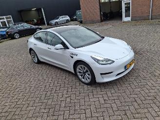 Vaurioauto  passenger cars Tesla Model 3 rdw plus  60kwh   navi pano 2023/4