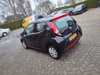 Toyota Aygo 1.0 vtti 5drs airco picture 2
