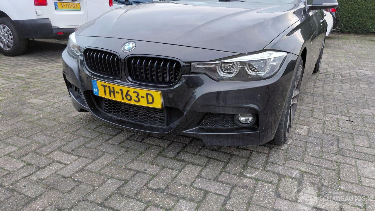 BMW 3-serie 318i m sport pano leer