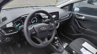 Ford Fiesta 1.5 dci  63kw  navi clima picture 5