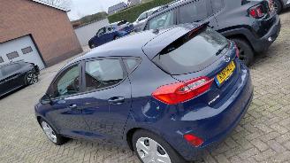 Ford Fiesta 1.5 dci  63kw  navi clima picture 4