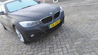 Schadeauto BMW 3-serie GT 320i   135kw automaat   m paket 2015/7