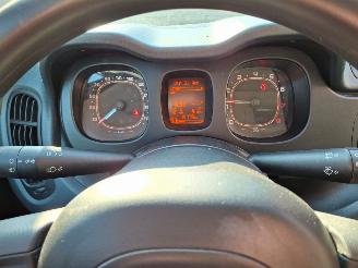 Fiat Panda 0.9 tce 80kw 5drs airco picture 8