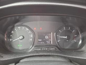 Ford Ka+ 1.2  86pk  airco   5drs picture 12