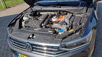 Coche accidentado Volkswagen Passat 1.4 tsi  156pk   75pk  automaat 2020/9