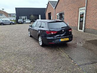 Vaurioauto  passenger cars Seat Leon 1.8 tsi  132kw  fr navi clima 2014/5