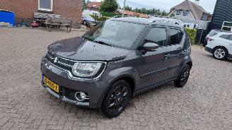 Damaged car Suzuki Ignis 1.2i 90pk automaat navi  clima 2019/4