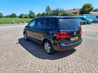 Schadeauto Volkswagen Touran 1.4 tsi  140pk  automaat   7 persoons  pano 2012/7