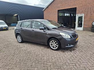 krockskadad bil auto Toyota Verso 1.8 vtti  147pk navi clima  pano 2010/6