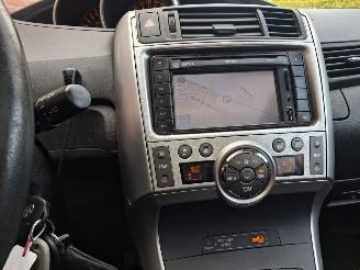 Toyota Verso 1.8 vtti  147pk navi clima  pano picture 6