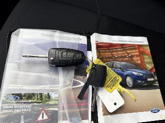 Ford Focus 1.0 TREND EDITION LICHTE SCHADE! BOUWJAAR 2015  3500 EURO picture 13