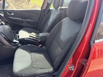 Renault Clio 0.9 TCE DYNAMIQUE LICHTE SCHADE!  BOUWJAAR 2015  4850 EURO picture 10