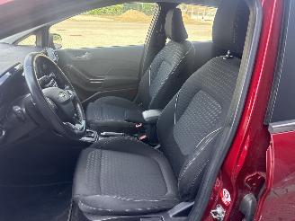 Ford Fiesta 1.0 AUTOMAAT TITANIUM RIJDBARE SCHADE BOUWJAAR 2017 7850 EURO picture 9