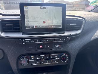 Kia Ceed 1.0 TURBO DYNAMMICLINE RIJDBAAR BOUWJAAR 2019 6700 EURO VAST picture 11