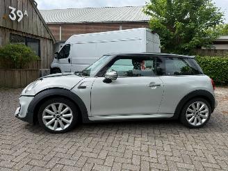 Mini Cooper 1.5 JWC PAKKET NL NAVI AIRCO LUXE UITVOERING picture 7