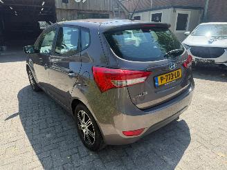Schadeauto Hyundai Ix20 1.4 AIRCO STOELVERWARMING SPORTVELGEN 2012/2
