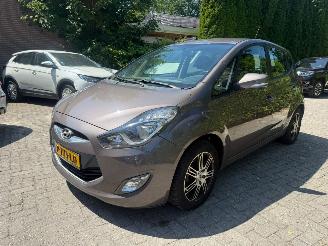 Voiture accidenté Hyundai Ix20 1.4 AIRCO STOELVERWARMING SPORTVELGEN 2012/2
