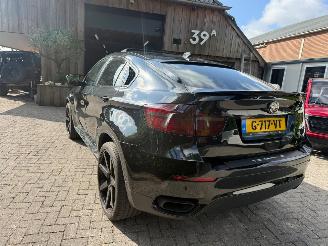 Damaged car BMW X6 XDRIVE 50I 8CIL PANO LEER 2009/2