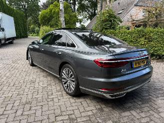 Unfallwagen Audi A8 60 TSFI E QUATTRO NL AUTO PANO S-LINE 2020/3