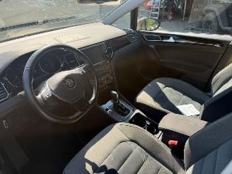 Volkswagen Golf Sportsvan 2.0 TDI AUTOMAAT HIGHLINE NAVI CAMERA picture 18