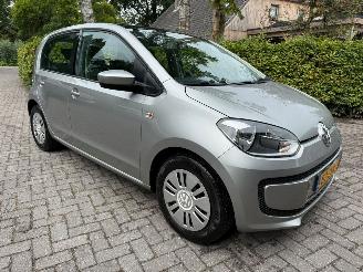 uszkodzony samochody osobowe Volkswagen Up! 1.0 5DRS NL AIRCO 2013/4