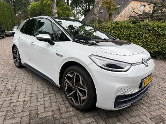 Volkswagen ID.3 FIRST PLUS 58KWH NL AUTO picture 2