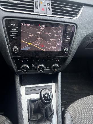 Skoda Octavia 1.6 TDI GREENTECH CL picture 16