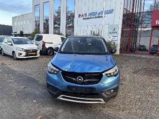 uszkodzony samochody osobowe Opel Crossland X 1.5 CDTI Innovation 2019/1
