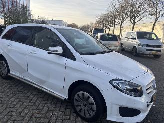 Mercedes B-klasse 220D 130KW picture 8