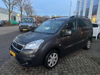 Peugeot Partner Tepee 1.2 PURETECH ACTIVE picture 2