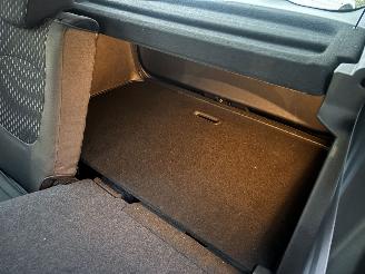 Renault Captur 0.9 TCE INTENS picture 11