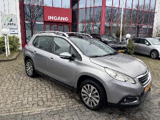 Peugeot 2008 1.2 VTI ACTIVE PACK AUTOMAAT RIJDBARE SCHADE picture 8
