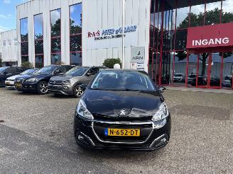 Avarii autoturisme Peugeot 208 1.2 PT ALLURE 2019/1