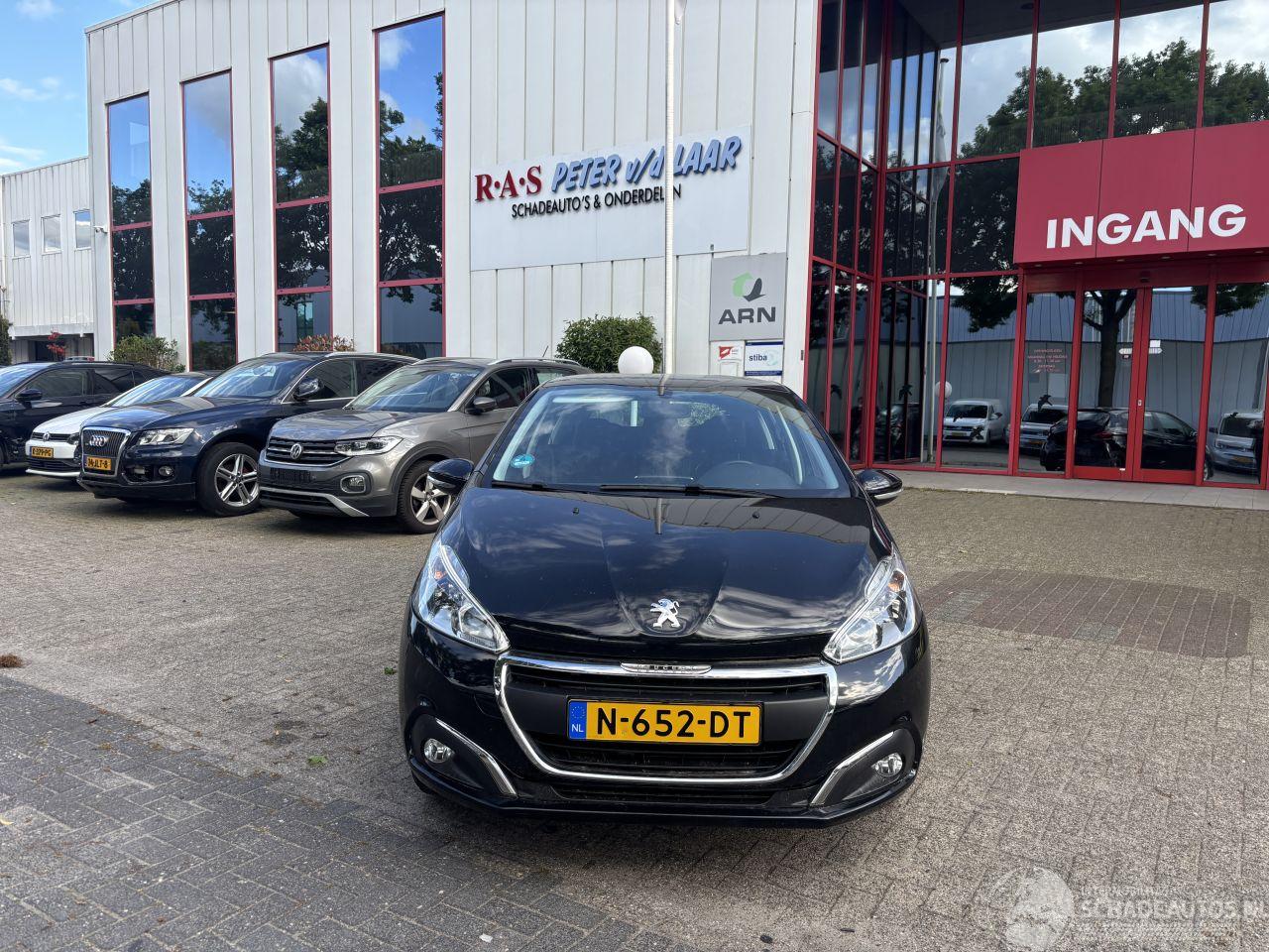 Peugeot 208 1.2 PT ALLURE