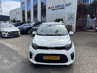 Voiture accidenté Kia Picanto 1.0 DP COMFORTLINE 2024/1