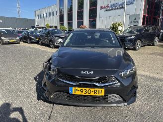 uszkodzony samochody osobowe Kia Ceed 1.0 T-GDI DYNAMICLIN 2022/5
