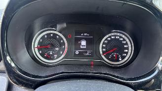 Hyundai I-10 1.0i blue comfort smart 5p 49kW picture 17