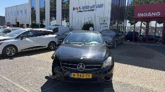 Auto incidentate Mercedes A-klasse A180 AMBITION 2015/5