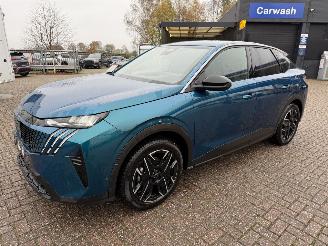 krockskadad bil auto Peugeot 3008 E-Hybride 100 Kw Automaat  Allure 2025/4