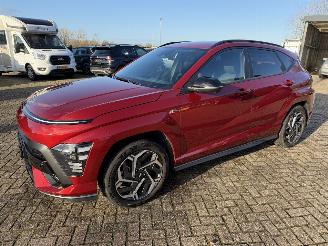 krockskadad bil auto Hyundai Kona 1.6 T-GDI. 146 Kw AWD 2024/3