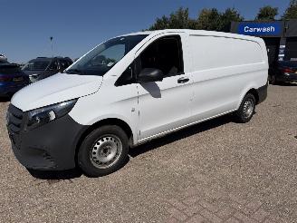 Vaurioauto  passenger cars Mercedes Vito 116 CDi  Lang. Wielbasis 3.43m 2024/10