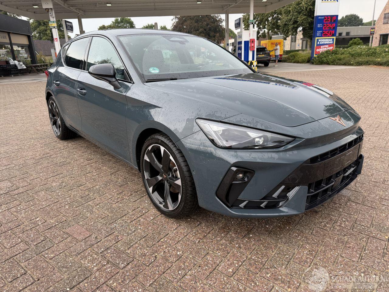 Cupra Leon 1.5 e-TSI 110 Kw