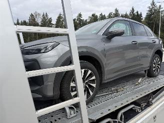 skadebil auto Volkswagen T-Roc 1.5 e-TSi DSG Goal. Nieuwste model 2026/1