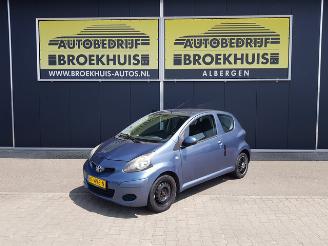 Unfallwagen Toyota Aygo 1.0-12V Access 2009/9