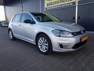 Volkswagen e-Golf e-Golf picture 6